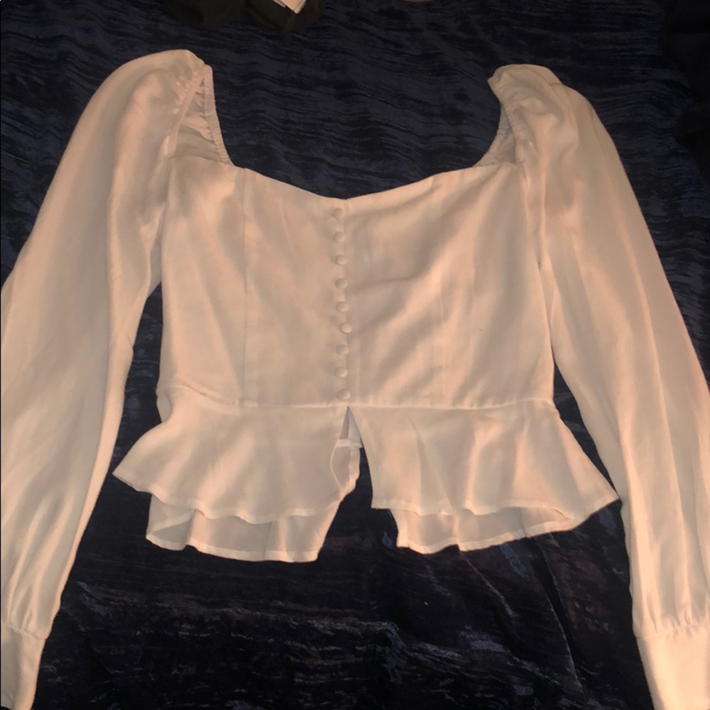 Forever 21 long sleeve top with a zipper on back